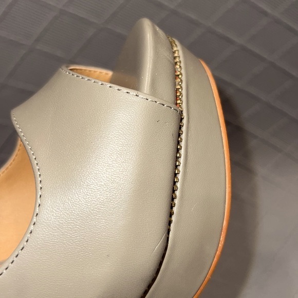 Peep Toe Pumps Platform High Heels Women’s Size 6 Warm Grey Beau & Ashe - Picture 5 of 10